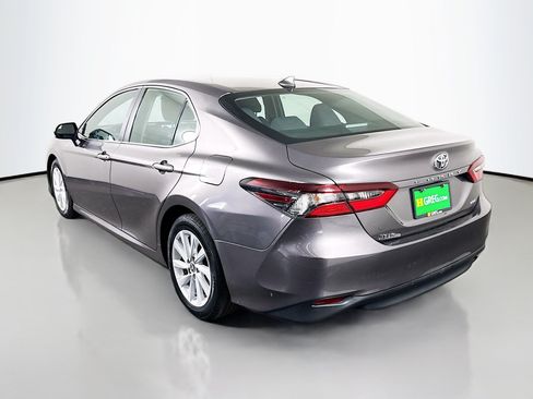 Used 2023 Toyota Camry LE FWD image 7