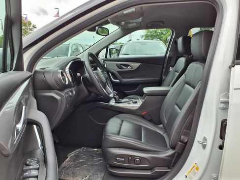 Used 2023 Chevrolet Blazer LT FWD image 17