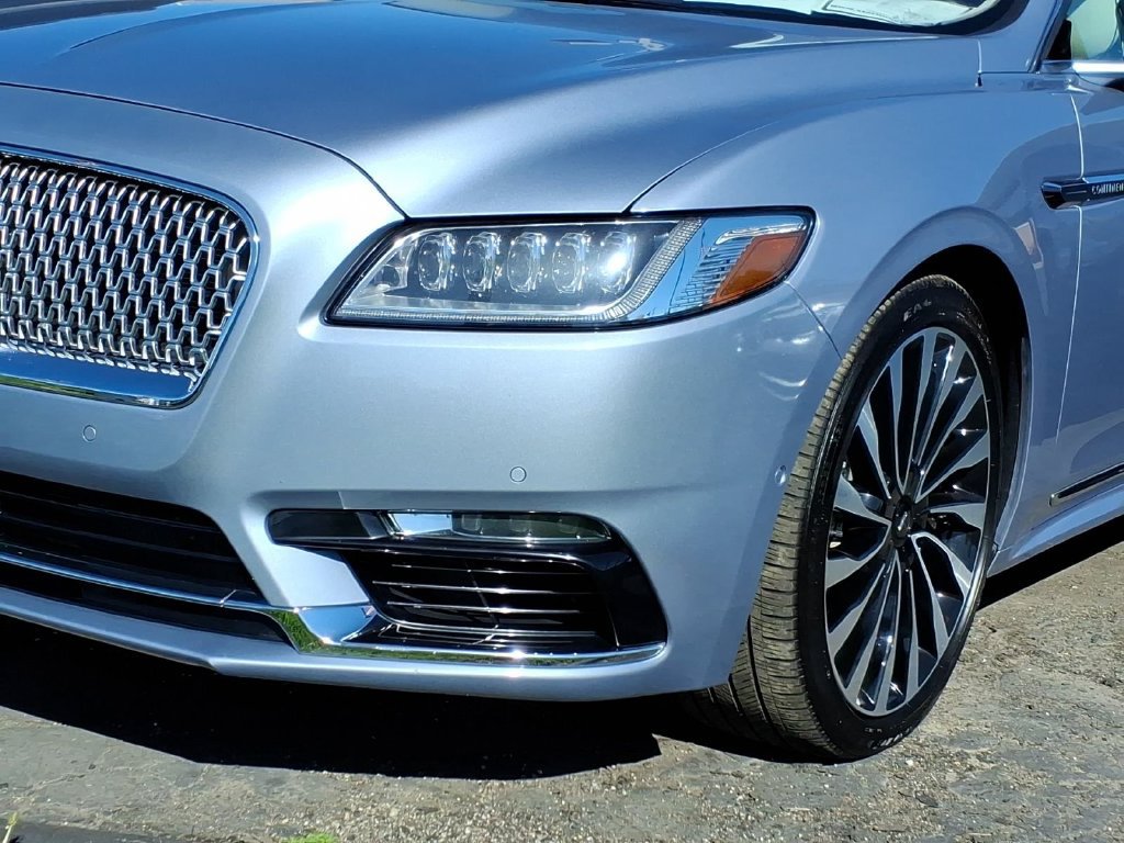 Used 2019 Lincoln Continental Black Label w/ Rear Seat Package AWD/4WD image 43