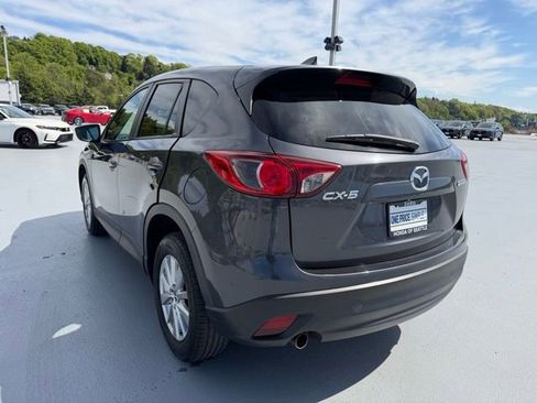 Used 2016 MAZDA CX-5 Touring w/ Bose/Moonroof Package FWD image 5