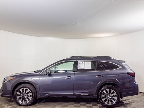 Used 2023 Subaru Outback Touring AWD/4WD image 25
