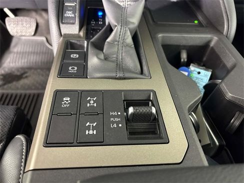 Used 2025 Toyota Land Cruiser image 24