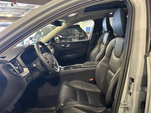 Certified 2025 Volvo XC60 T8 Ultra w/ Protection Package Premier image 10