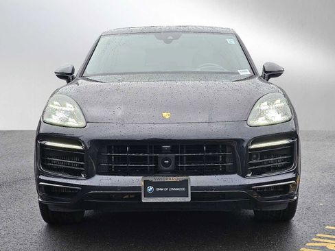Used 2023 Porsche Cayenne GTS image 8