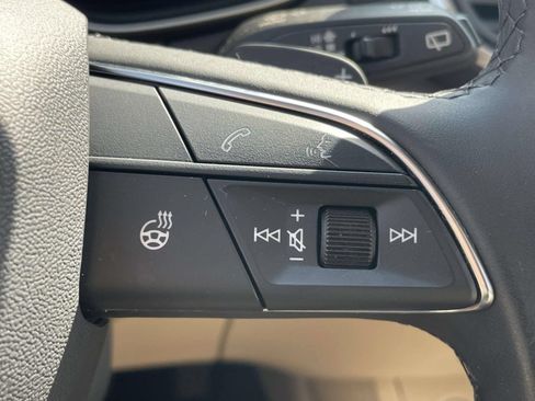 Certified 2024 Audi Q5 e Prestige w/ Prestige Package AWD/4WD image 24