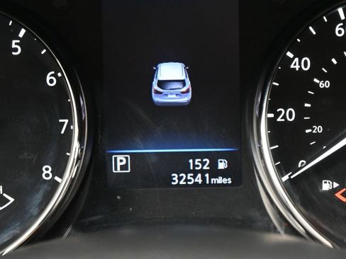 Used 2021 Nissan Rogue Sport S FWD image 17