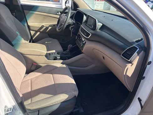 Used 2021 Hyundai Tucson SE image 7