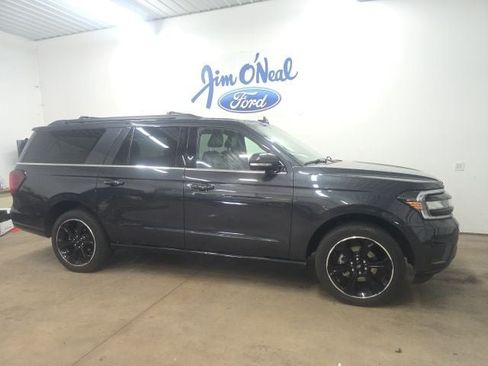 Certified 2024 Ford Expedition Max Limited AWD/4WD image 1