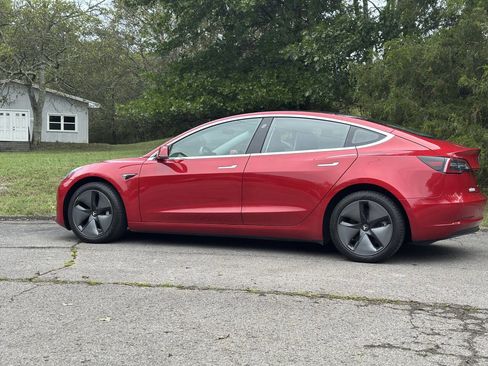 Used 2018 Tesla Model 3 Long Range image 5