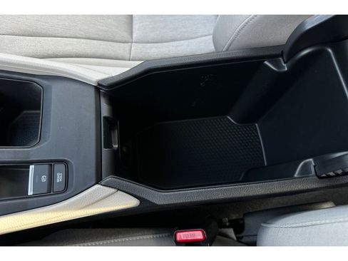 Certified 2023 Honda Accord EX image 32