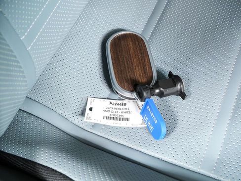 Used 2025 Mercedes-Benz AMG GT 43 image 27