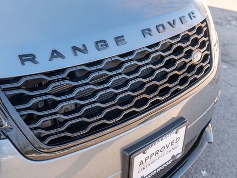 Used 2020 Land Rover Range Rover Velar R-Dynamic S image 15