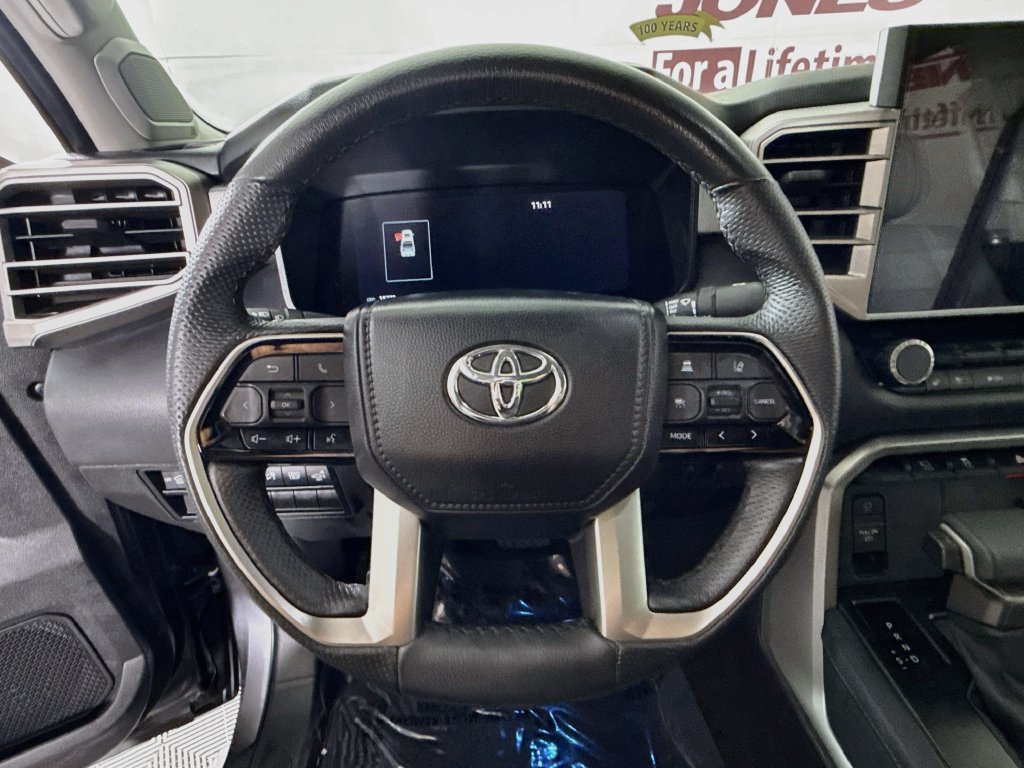 Used 2024 Toyota Tundra Limited AWD/4WD image 20