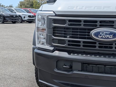 New 2026 Ford F450 XL w/ FX4 Off-Road Package AWD/4WD image 9