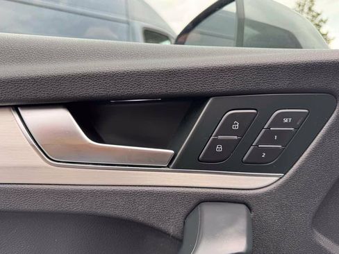 Used 2018 Audi Q5 2.0T Premium Plus AWD/4WD image 30
