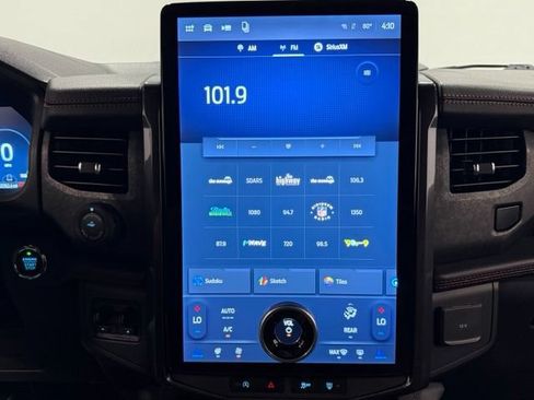 Used 2024 Ford Expedition Max Limited RWD image 21