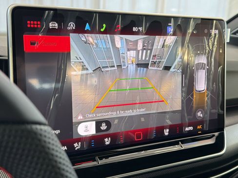 New 2026 Volkswagen GTI SE FWD image 25