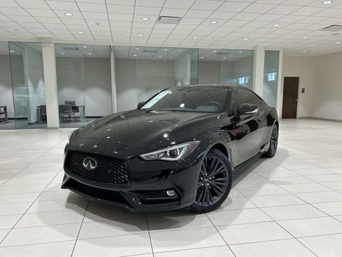 Certified 2022 INFINITI Q60 3.0t Luxe w/ Essential Package AWD/4WD image 4