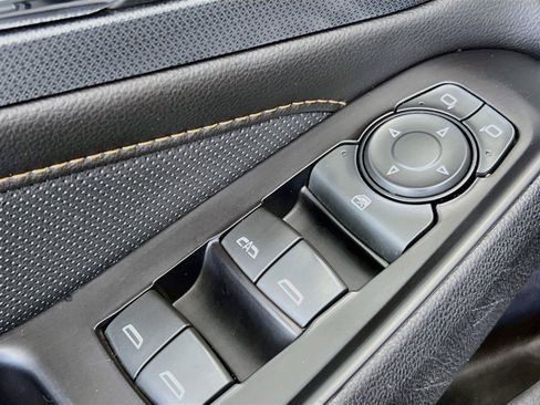 Used 2018 Chevrolet Traverse Premier AWD/4WD image 20