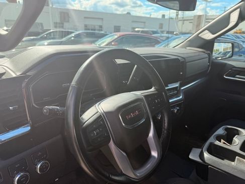 Used 2023 GMC Sierra 1500 Elevation w/ LPO, Elevation Black Package AWD/4WD image 5