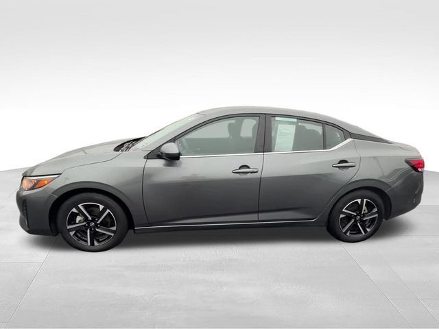 Used 2025 Nissan Sentra SV FWD image 3