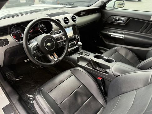 Used 2016 Ford Mustang GT Premium w/ Equipment Group 401A image 10