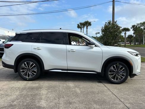 New 2026 INFINITI QX60 Luxe w/ Cargo Package FWD image 8