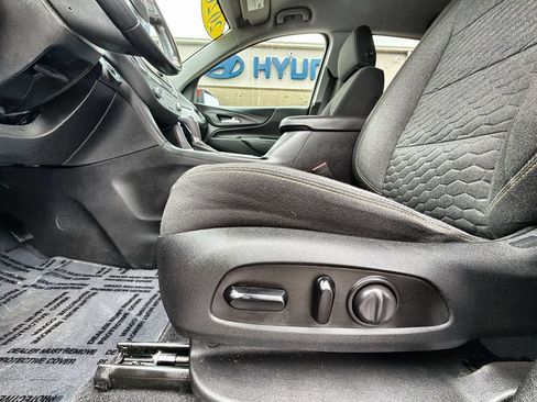 Used 2020 Chevrolet Equinox LT AWD/4WD image 14