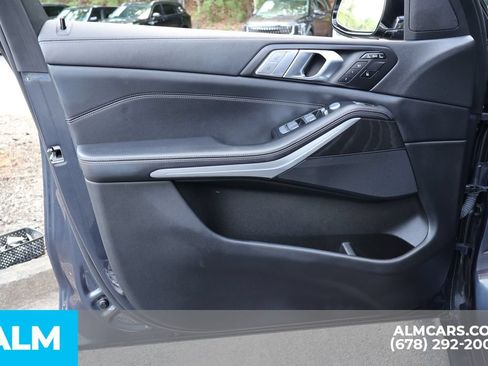 Used 2022 BMW X7 xDrive40i w/ Parking Assistance Package AWD/4WD image 10