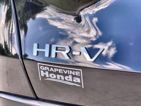 Used 2026 Honda HR-V LX image 8