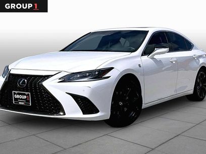 Used 2024 Lexus ES 300h F Sport w/ Accessory Package (Z2)