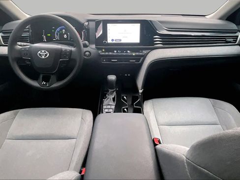 Used 2026 Toyota Camry LE w/ Convenience Package FWD image 16