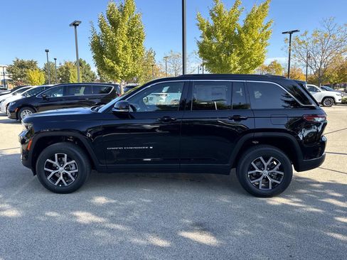 New 2025 Jeep Grand Cherokee Limited image 8