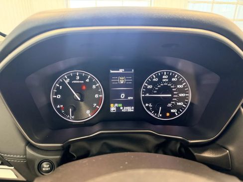 Used 2024 Subaru Outback Touring AWD/4WD image 31