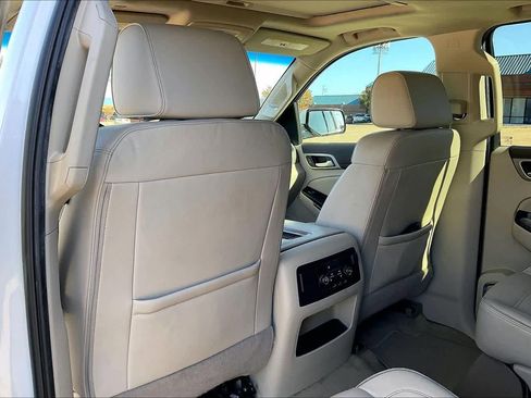 Used 2017 GMC Yukon XL Denali w/ Open Road Package image 12