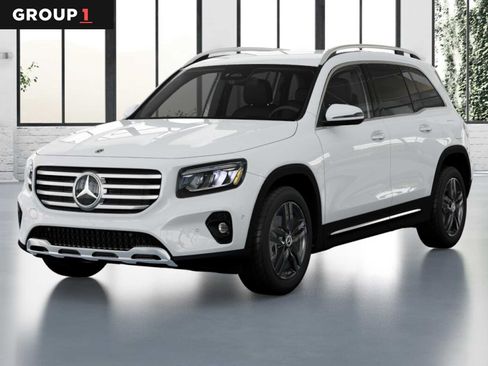 Used 2025 Mercedes-Benz GLB 250 image 1