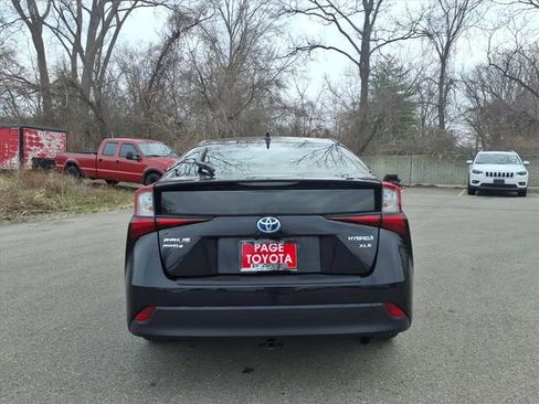Certified 2021 Toyota Prius XLE w/ Advanced Technology Package image 7