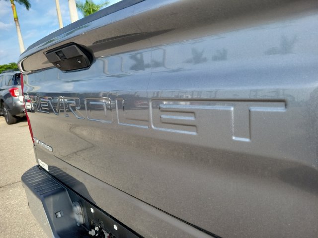Used 2021 Chevrolet Silverado 1500 LT w/ All Star Edition Plus RWD image 9
