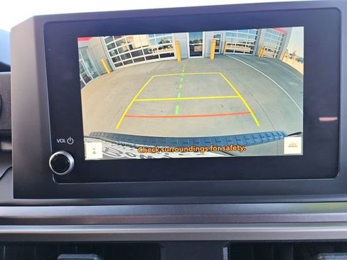 Used 2025 Toyota 4Runner TRD Off-Road image 18