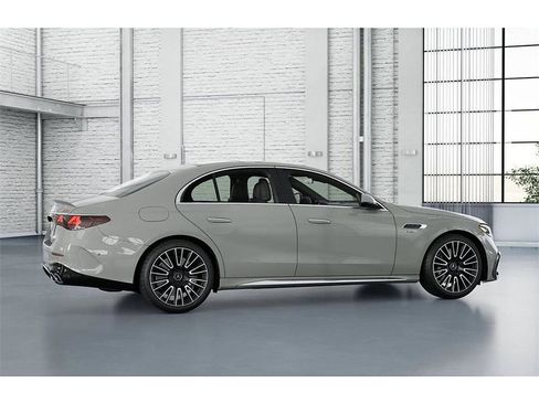 New 2026 Mercedes-Benz E 53 AMG e 4MATIC Sedan image 18