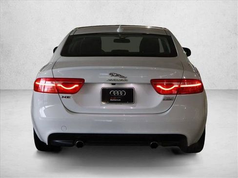 Used 2017 Jaguar XE Premium AWD/4WD image 7