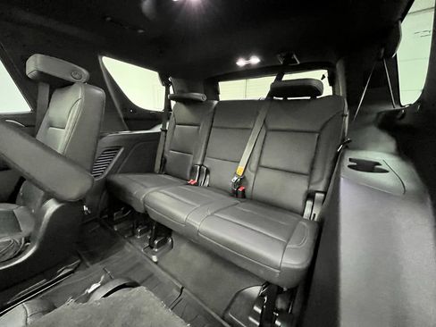 Used 2023 Chevrolet Tahoe Z71 w/ Luxury Package AWD/4WD image 43