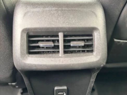 Used 2019 GMC Terrain SLE FWD image 17