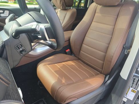 Certified 2026 Mercedes-Benz GLS 450 4MATIC image 26