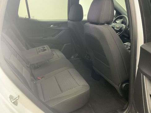 Certified 2026 Chevrolet Equinox LT FWD image 25