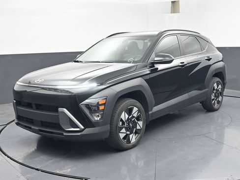 Used 2024 Hyundai Kona SEL AWD/4WD image 1
