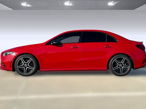 Used 2020 Mercedes-Benz A 220 image 2