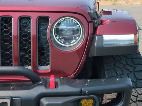 Used 2021 Jeep Wrangler Unlimited Rubicon AWD/4WD image 48
