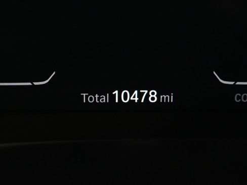 Used 2023 BMW 540i w/ Convenience Package image 28