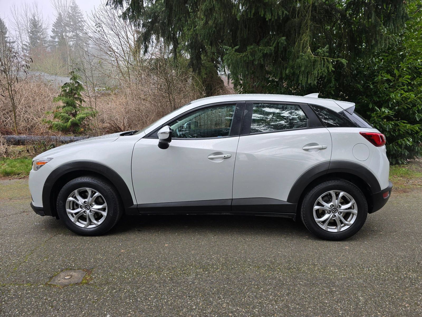 Used 2016 MAZDA CX-3 Touring AWD/4WD image 2